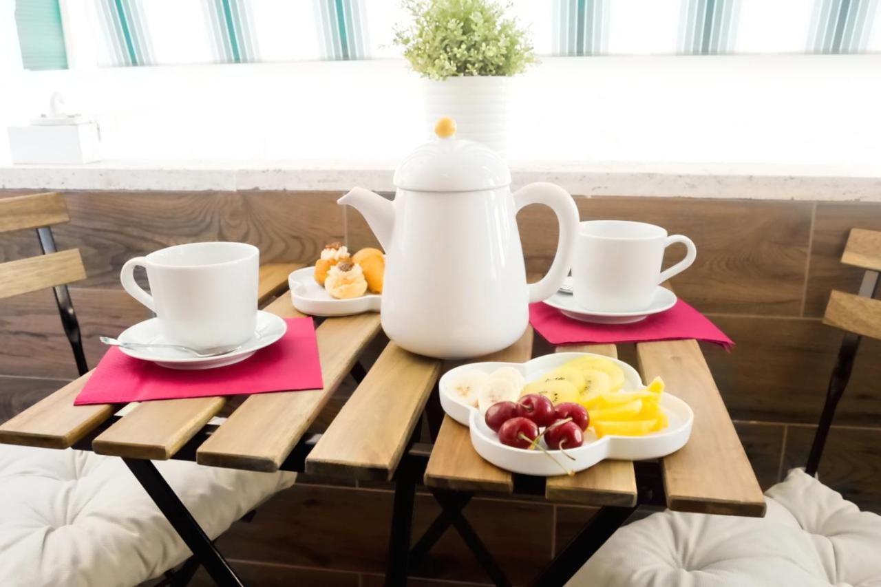 Kerbaker 14 Bed and Breakfast Napoli Eksteriør billede